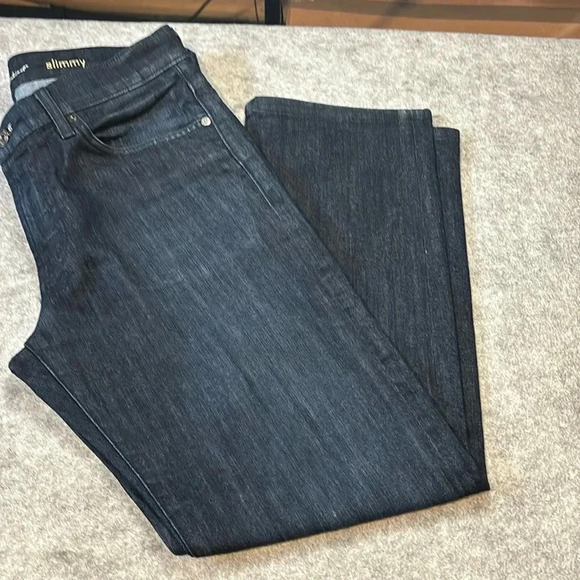 7 for all Mankind,  the Slimmy. Size 32. Dark Wash. - Picture 1 of 12